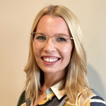 Dr Elly Layton