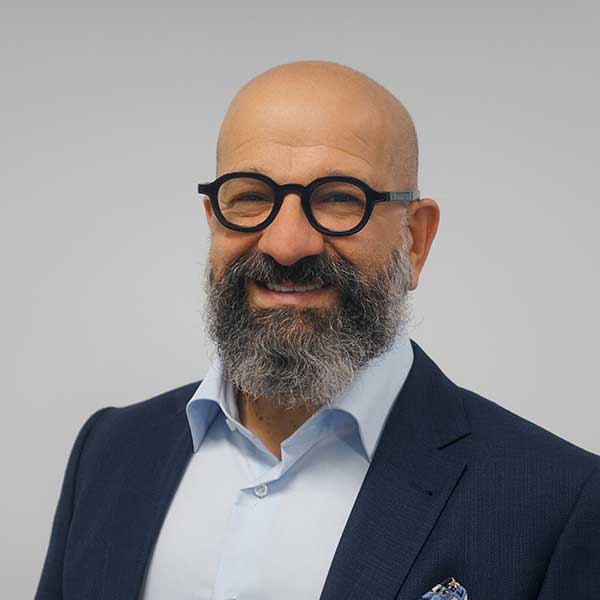 Dr Serge Scrofani