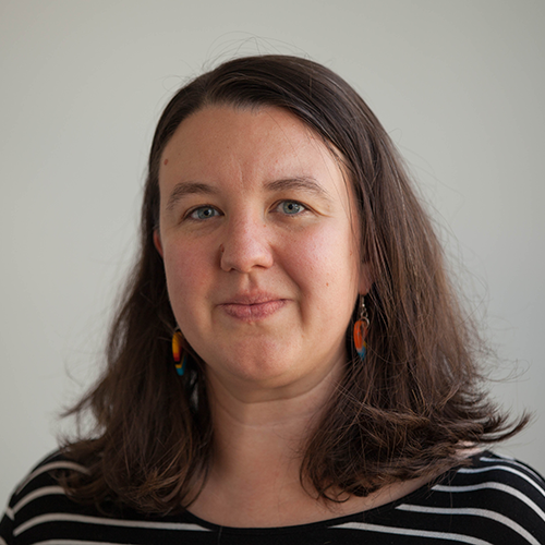 Dr Felicia Schlotthauer